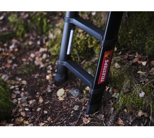 Teleskopleiter Rescueline 4,1m black Detail | © MUNK GmbH