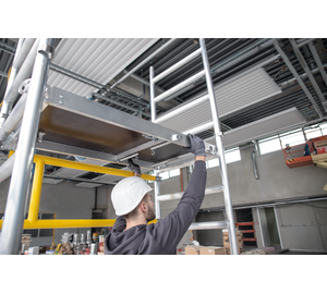 Échafaudage FlexxTower pour une personne Accrocher | © MUNK GmbH