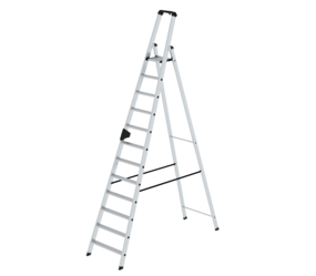 Double-sided step ladder, 1-sided access, 12 steps | © MUNK GmbH