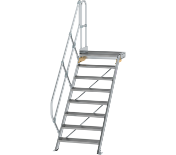 Treppe m. PF 45° St.br. 800 mm, 8 St., Alu ger. | © MUNK GmbH