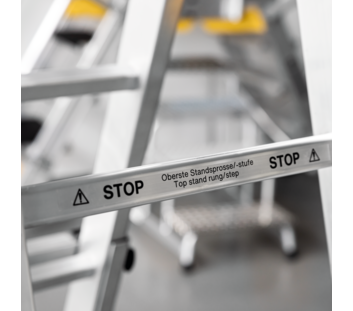 Aufkleber letzte begehbare Stufe / Sprosse | © MUNK GmbH