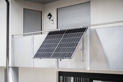 Halterung Balkonkraftwerk | © MUNK GmbH