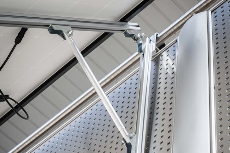 Support pour centrale électrique de balcon | © MUNK GmbH