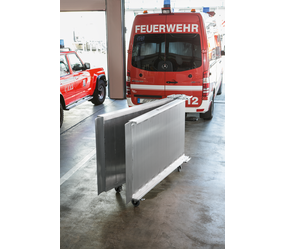 Passerelle de chargement rabattable | © MUNK GmbH