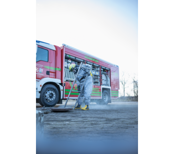 Escabeau en acier inoxydable | © MUNK GmbH