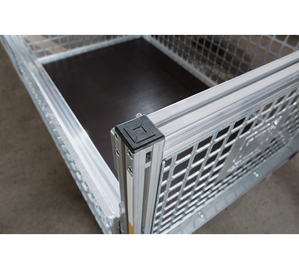 Embout plastique noir 40x40 mm | © MUNK GmbH