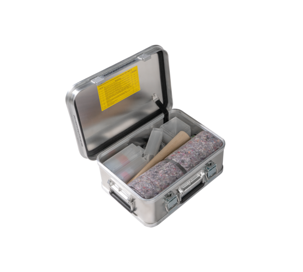 Case with "consumables" contents size 4 | © MUNK GmbH