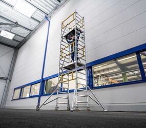 PLATE-FORME AVEC CLAPE 1,25 m FlexxTower, PRV | © MUNK GmbH