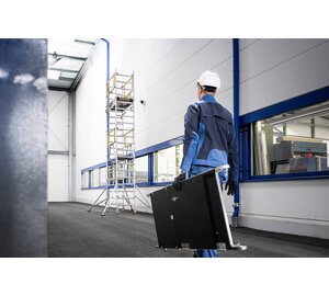 PLATTFORM MIT KLAPPE 1,25 m FlexxTower,  GFK | © MUNK GmbH