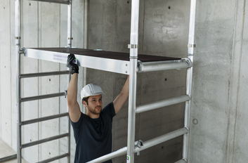 Échafaudage roulant Plate-forme à accrocher | © MUNK GmbH