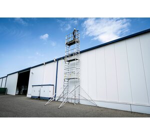 FlexxTower SGX avec plate-forme Ergo Hauteur de plate-forme 7,55 m | © MUNK GmbH