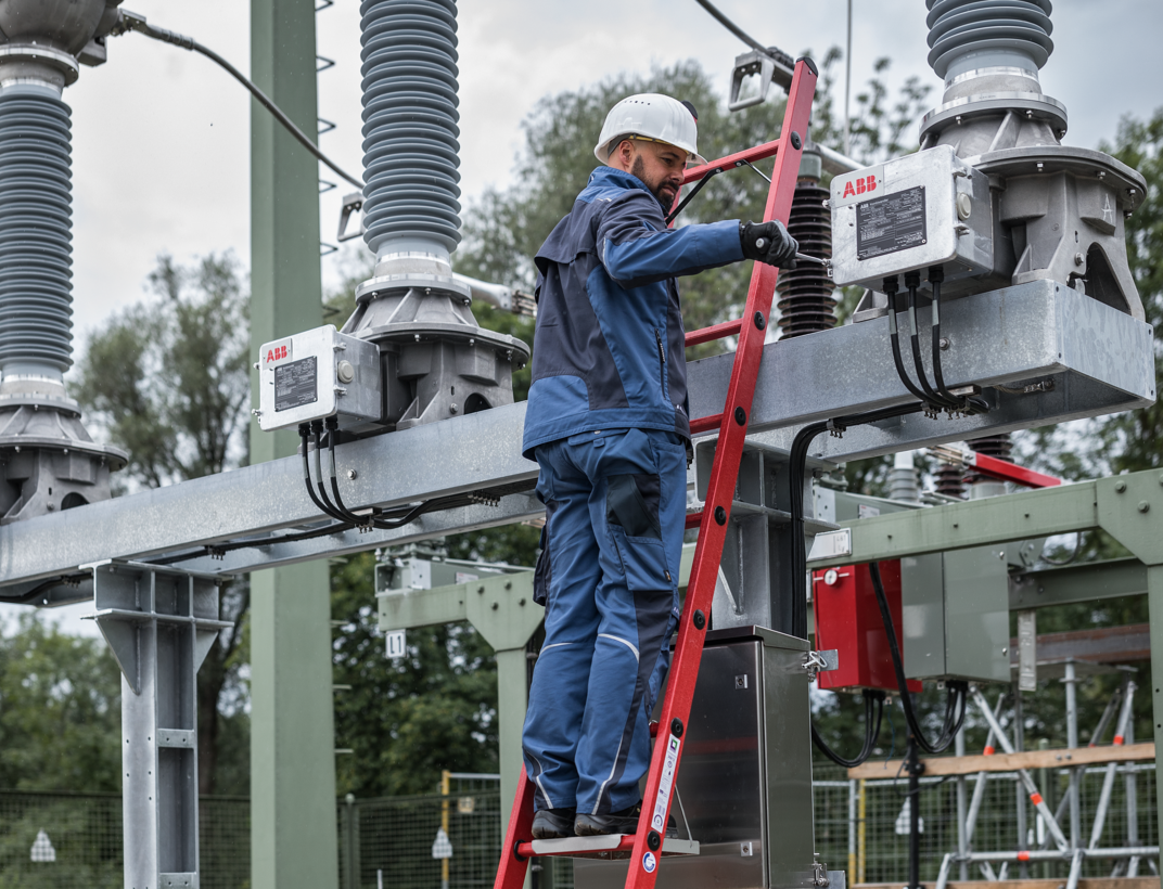 Anlegel. GFK m.Trav. 12Spr. Anw. mit Einhängetritt | © MUNK GmbH