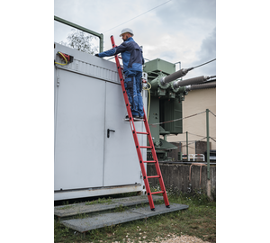 Anlegeleiter GFK ohne Trav. 12 Sprossen Anwendung | © MUNK GmbH