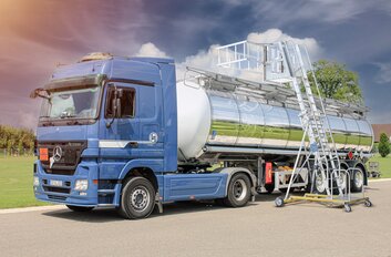 Tanker ladder with steps | © MUNK GmbH
