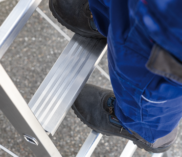 Stufenmodul MaxxStep betreten | © MUNK GmbH