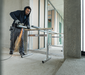 Tréteau régl. en hauteur, 700-1000mm, 0,50x0,78m  | © MUNK GmbH