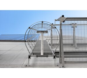 Vertical ladder on site equip.from below | © MUNK GmbH