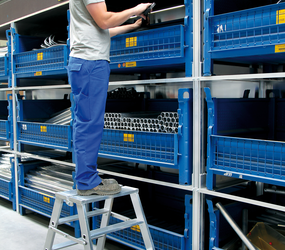 Marchepied pliant avec marches des deux côtés 3 marches Application | © MUNK GmbH