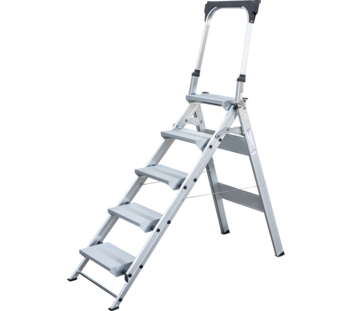 Klapptreppe mit Haltebügel 4 Stufen Anwendung | © MUNK GmbH