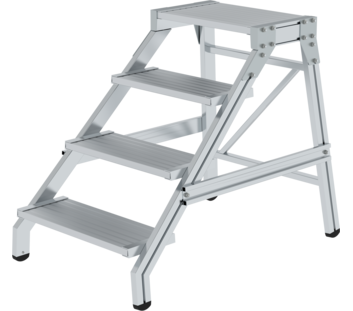 Montagetritt, 4 Stufen | © MUNK GmbH