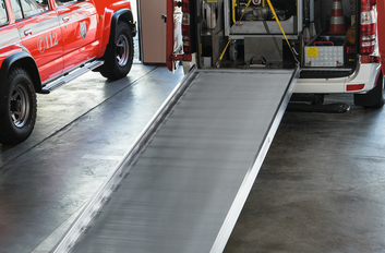 Passerelle de chargement rigide | © MUNK GmbH