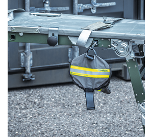 Stockage des brancards de sauvetage Revêtement en RAL 6031 Détail | © MUNK GmbH