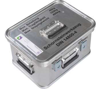 Kasten mit Inhalt "Schornsteinwerkzeug" Größe 2 | © MUNK GmbH