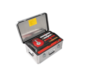 Case with "tool set wood" lettering size 3 | © MUNK GmbH