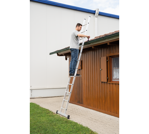 Straight ladd. W=350 mm w. std stab.,12 rgs | © MUNK GmbH