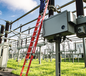 SeilzugL 2-tlg. GFK/Alu tandard-Trav., 2x14 Sp. | © MUNK GmbH