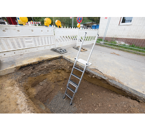 Step pit ladder in pit | © MUNK GmbH