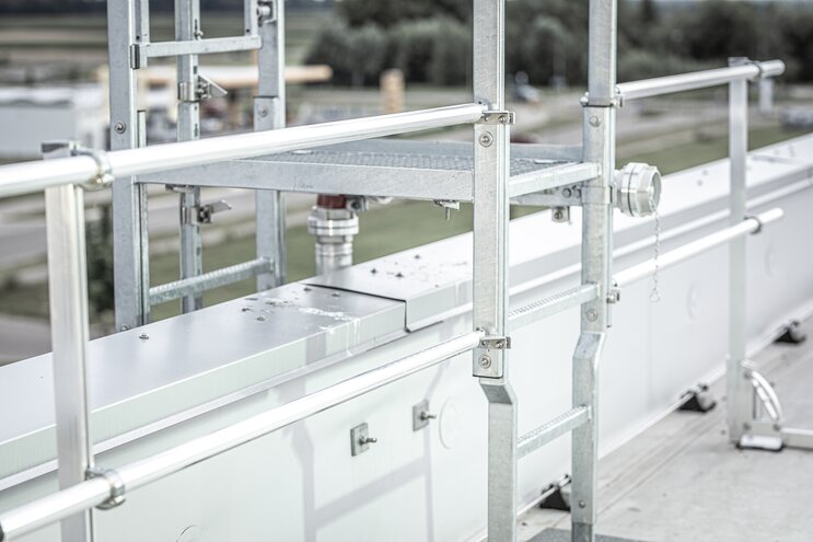 Roof parapet bridge | © MUNK GmbH