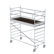 Mob. scaff 1.35x3.0m w. db.pf, pfh 2.35m | © MUNK GmbH