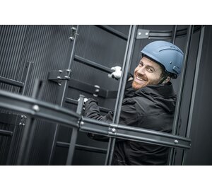 Fixed ladder system detail 1 in use | © MUNK GmbH