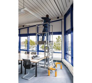 PF bureau Desk Surfer avec él. enfichable Appl. | © MUNK GmbH