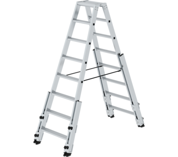 Stufen-Stehleiter treppengängig 2x8 Stufen | © MUNK GmbH