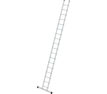 Straight ladder w. std. stabiliser, 18 rungs | © MUNK GmbH
