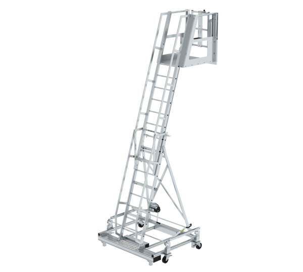 Tankwagenleiter m. 4 Lenkrollen, absenkbare Ausf. | © MUNK GmbH