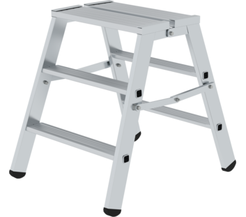 Hinged platform, 2-sided access, 2x3 steps | © MUNK GmbH