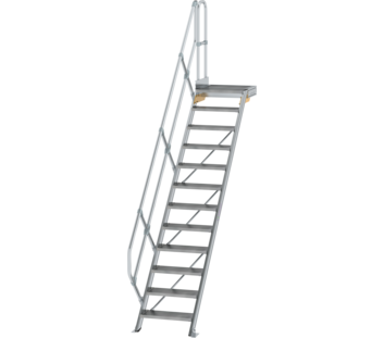 Stairs w. plat. 45° st. wid. 600 mm, 12 st, gr.al | © MUNK GmbH