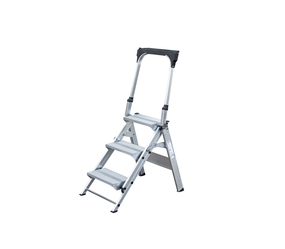 Klapptreppe mit Haltebügel 3 Stufen | © MUNK GmbH Klapptreppe mit Haltebügel 3 Stufen | © MUNK GmbH