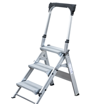 Folding steps with retaining bracket 3 steps | © MUNK GmbH