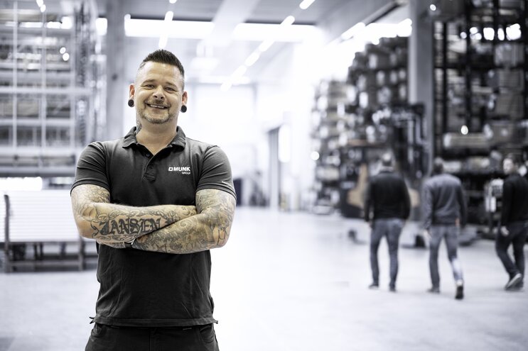 Employee at the MUNK Group | © MUNK GmbH