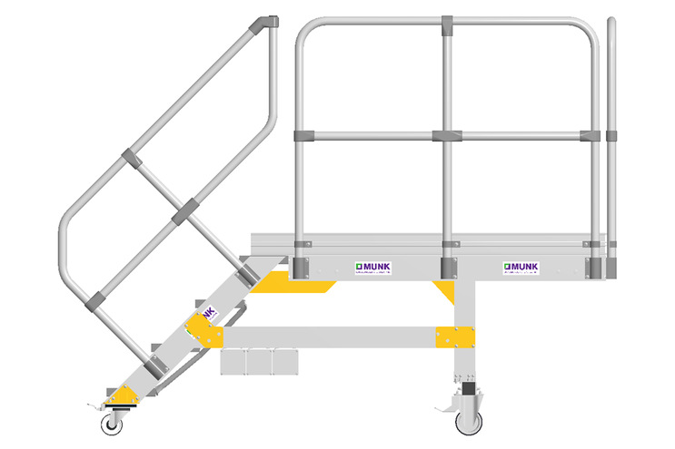 Der Plattformüberstand fahrbarer Plattformtreppen kann für einen optimierten Einsatz in 50-mm-Schritten geändert werden | © MUNK GmbH