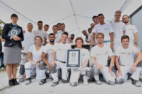 Deutsche Stuckateure erringen Weltrekord mit FlexxWork-Podesten | © Jensen media GmbH