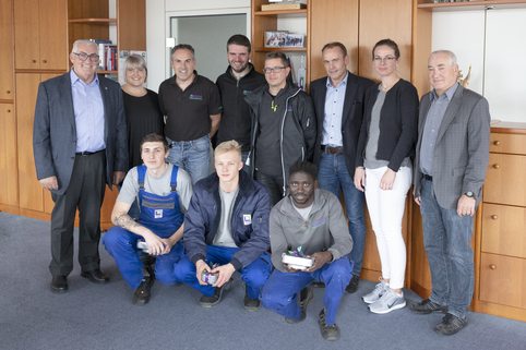 Gruppenfoto: Azubi-Übernahme gewerblich 2019 | © MUNK GmbH
