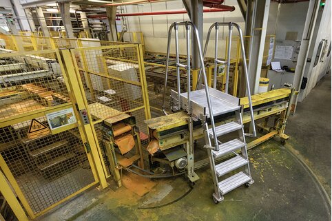 Les passerelles de Günzburger Steigtechnik réduisent les distances dans les environnements de production, de stockage et de logistique : l’optimisation de processus à l’état pur. | © MUNK GmbH