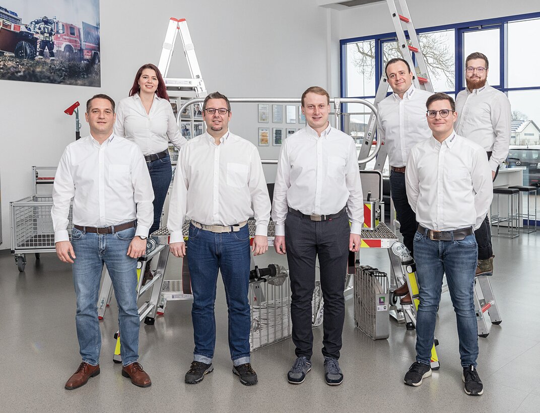 The new Günzburger Steigtechnik Rescue Equipment team (from left): Philipp Barfuß (Business Unit Manager), Tatjana Seefelder (Special Projects Sales), Markus Böck (Sales), Michael Lewold (Sales Manager), Jens Eberhardt (Key Account Manager Export), Andreas Bernhauer (Sales) and Alessandro Eustacchio (Sales).  | © MUNK GmbH