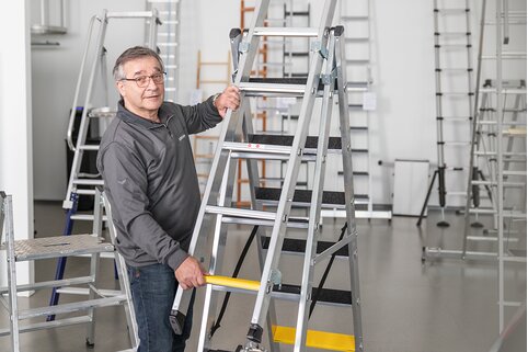 Le Roadshow « Techniques d’accès » sera également l’occasion de découvrir la toute nouvelle échelle polyvalente à marches en trois partis de Günzburger Steigtechnik.  | © MUNK GmbH