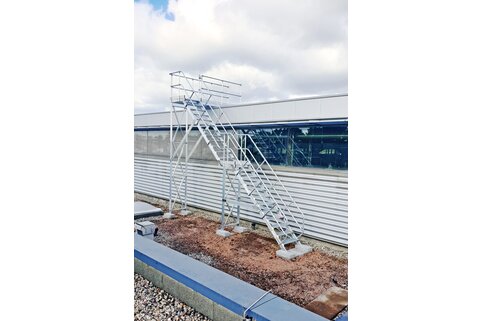 Les escaliers de Günzburger Steigtechnik peuvent être configurés pour répondre aux besoins d’une multitude d’applications, et ainsi assurer un accès sécurisé aux installations de tous types.  | © MUNK GmbH